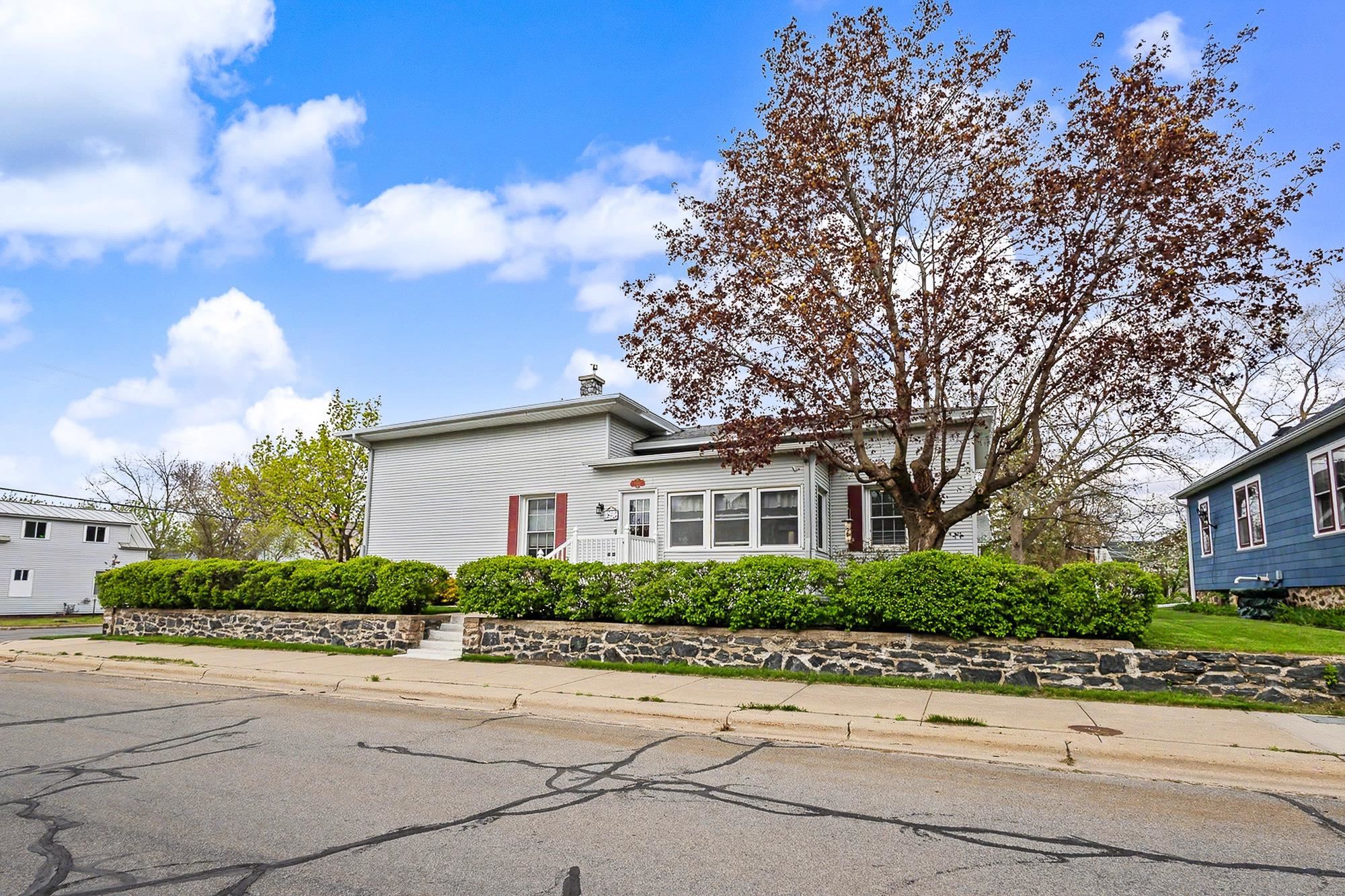 1901 Strongs Avenue Stevens Point, WI 54481 - Photo 6 of 50