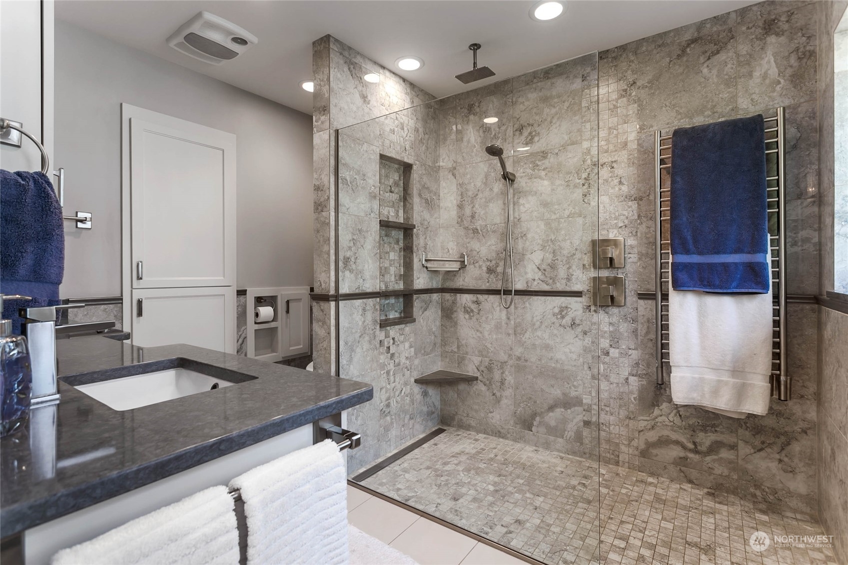 324 Sea Pines Road Bellingham, WA 98229 - Photo 29 of 40 a bathroom with a sink and a mirror