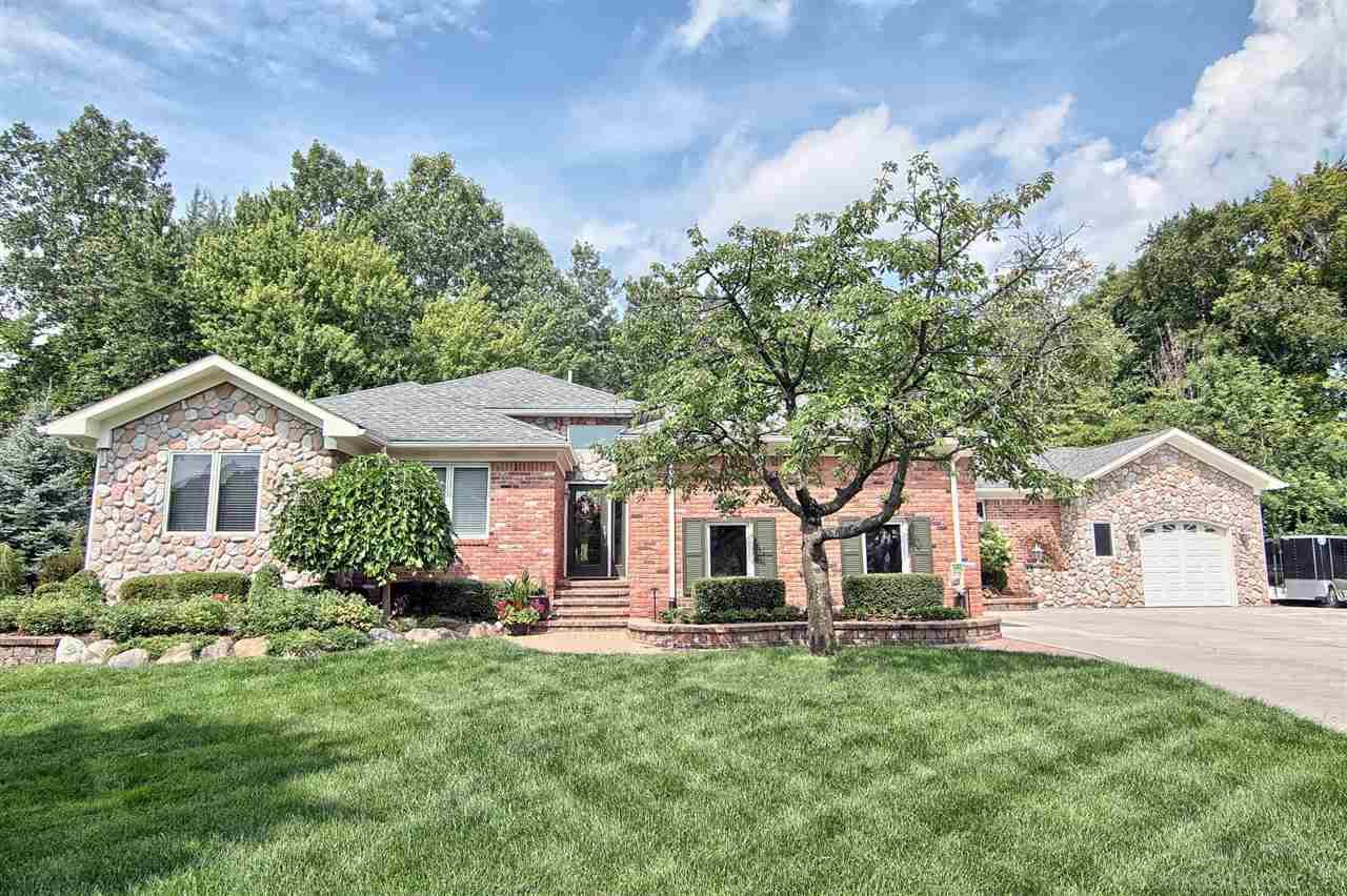 473 Hidden Ridge Drive Troy, MI 48083 - Photo 2 of 69 Front