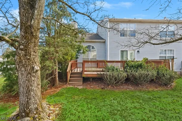 $575,000 | 12 Buffalo Hollow Road, Somerville, NJ 08876