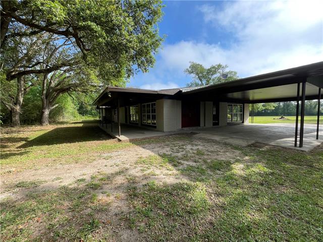 12295 Highway 99 Welsh, LA 70591 - Photo 2 of 24