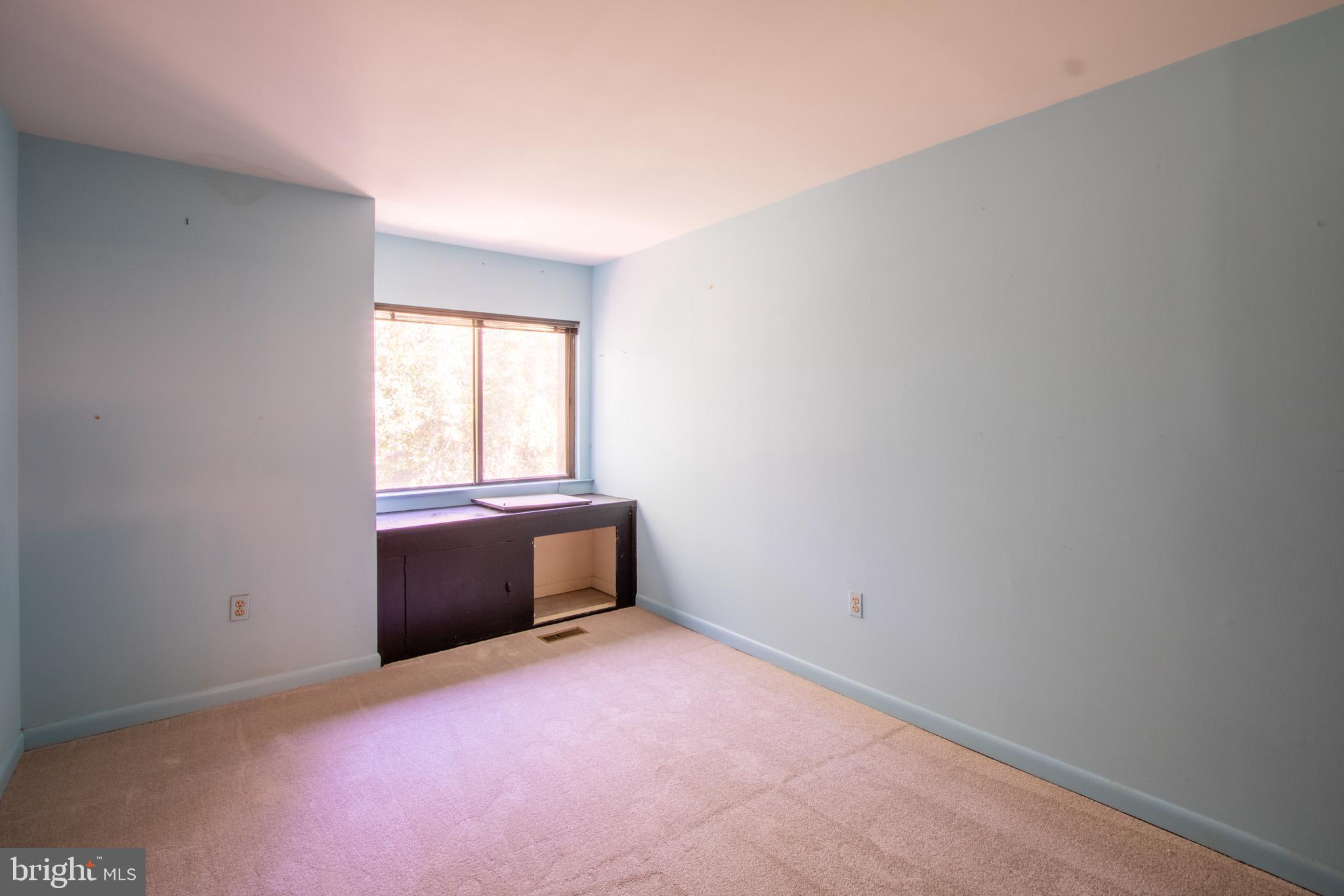 2029 Wethersfield Court Reston, VA 20191 - Photo 20 of 32 Gallery Image 20