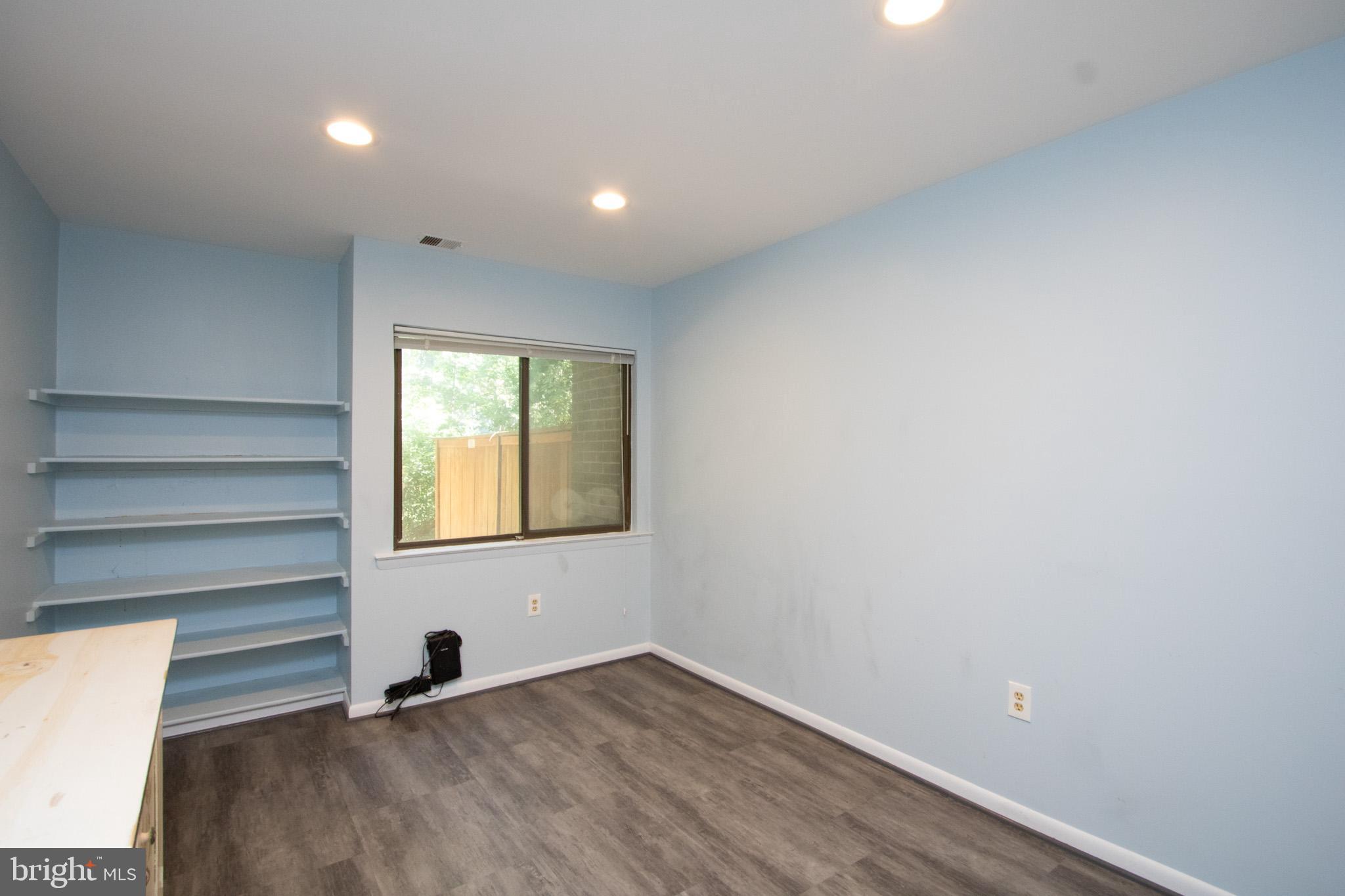 2029 Wethersfield Court Reston, VA 20191 - Photo 26 of 32 Gallery Image 26