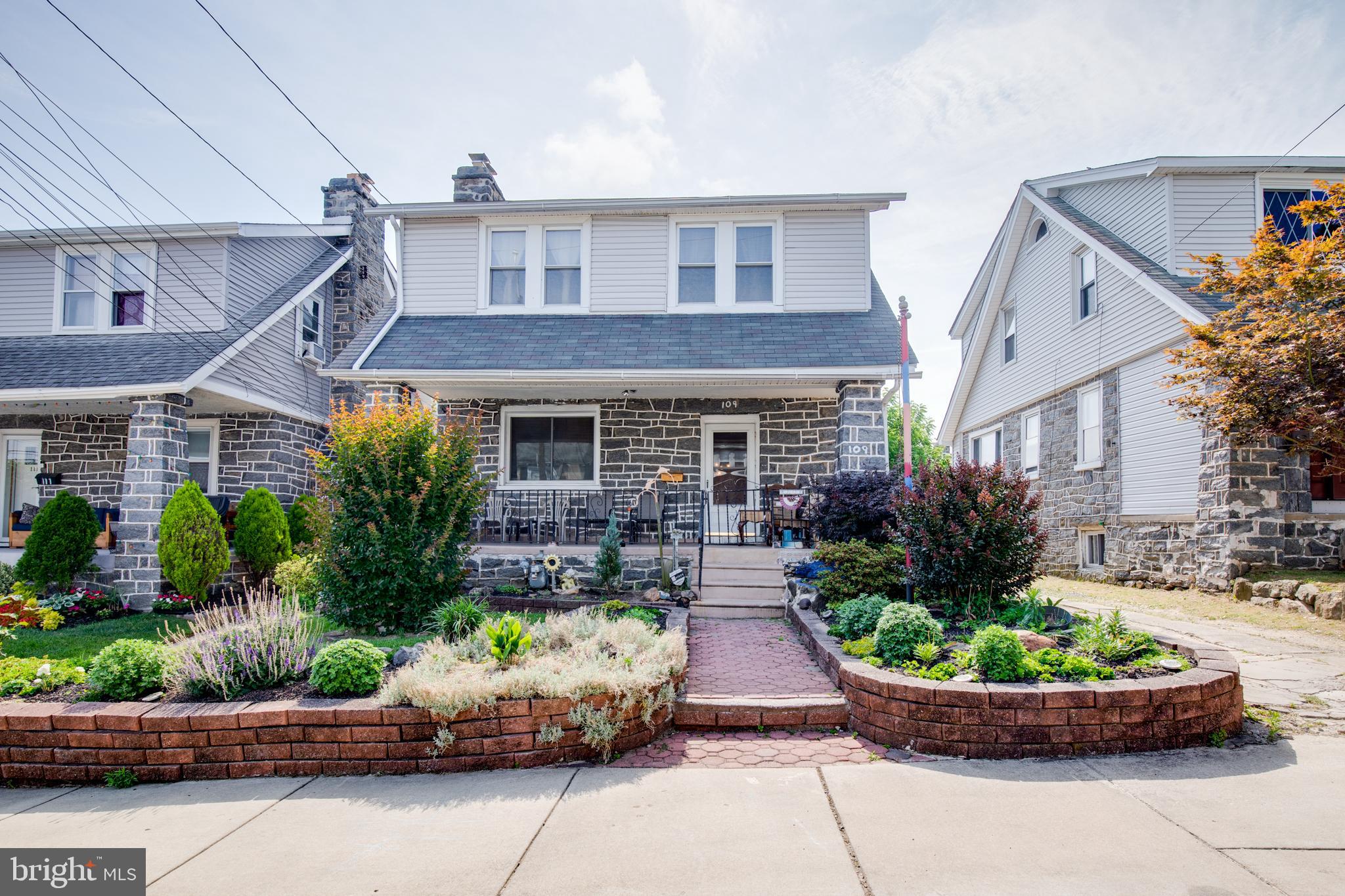 109 Englewood Road Upper Darby, PA 19082 - Photo 1 of 29