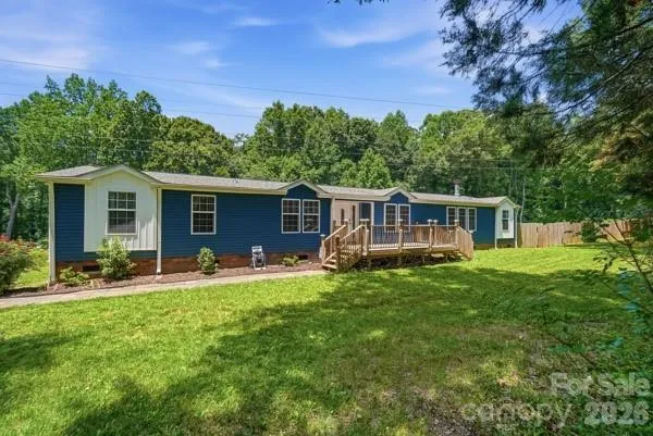 $299,999 | 864 Stowe Lane, Gastonia, NC 28056