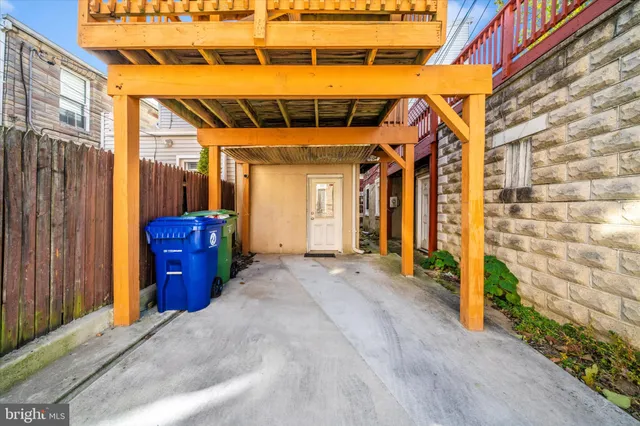 a front view of a building with shower
