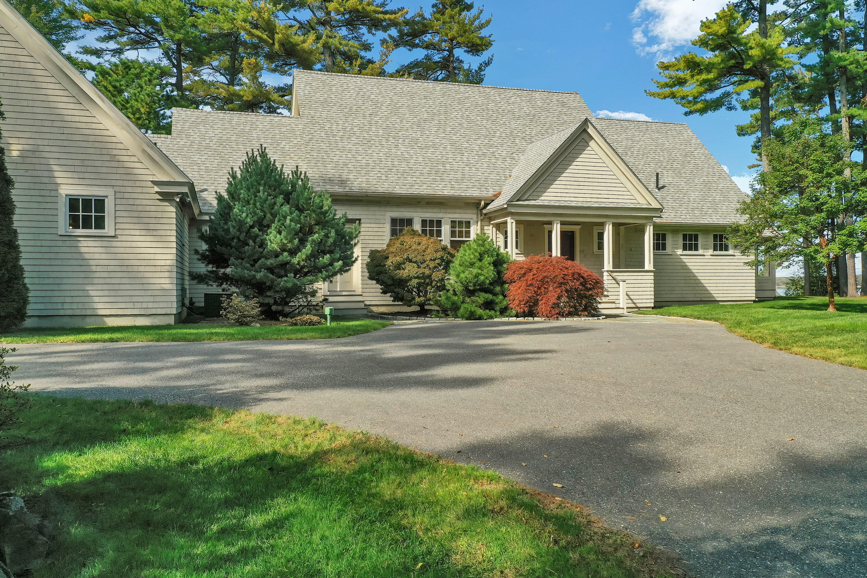 54 Cardinal Road Bath, ME 04530 - Photo 2 of 47 54 Cardinal Rd_107