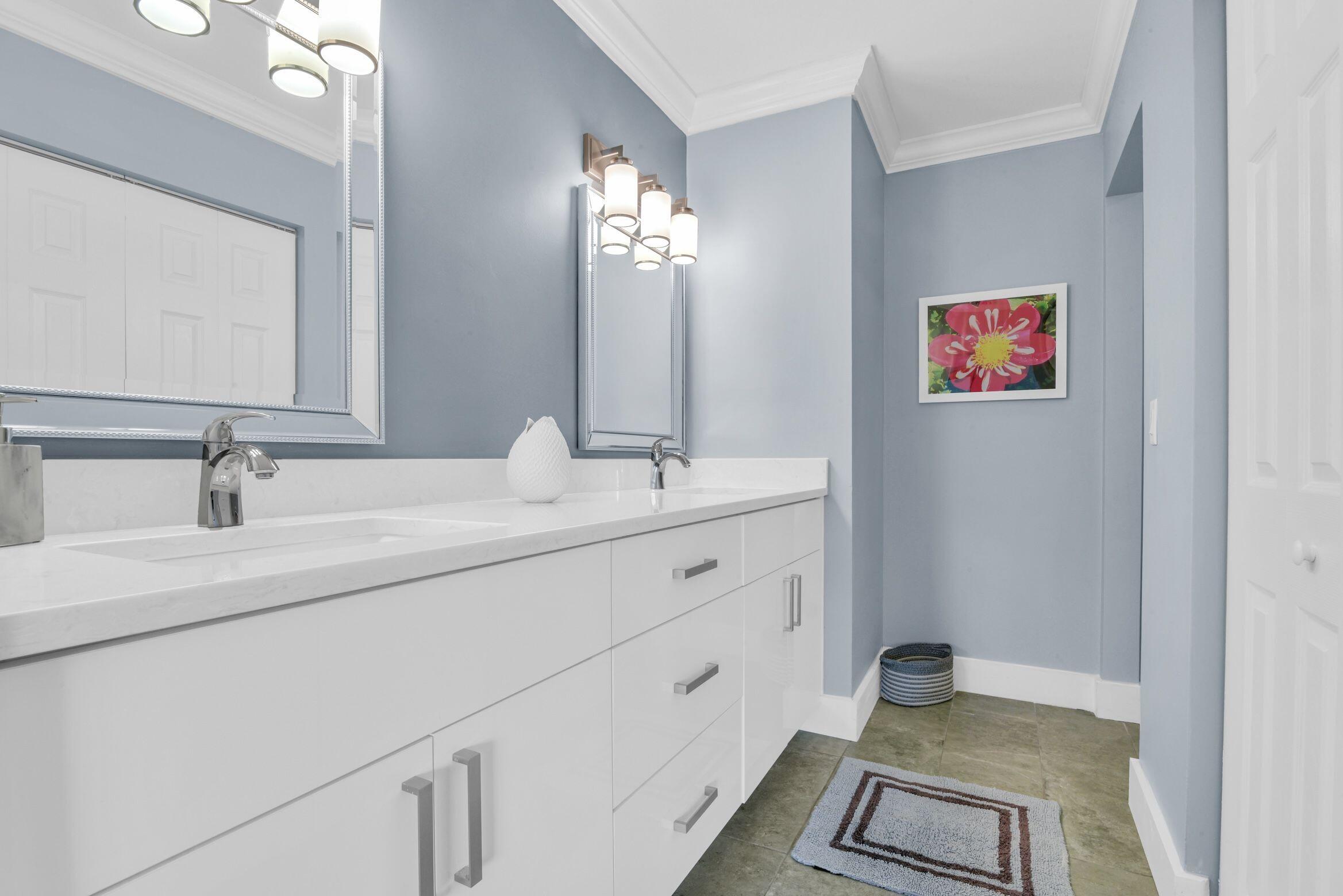 6773 Boca Pines Trail, Unit D Boca Raton, FL 33433 - Photo 32 of 47 Bathroom 1