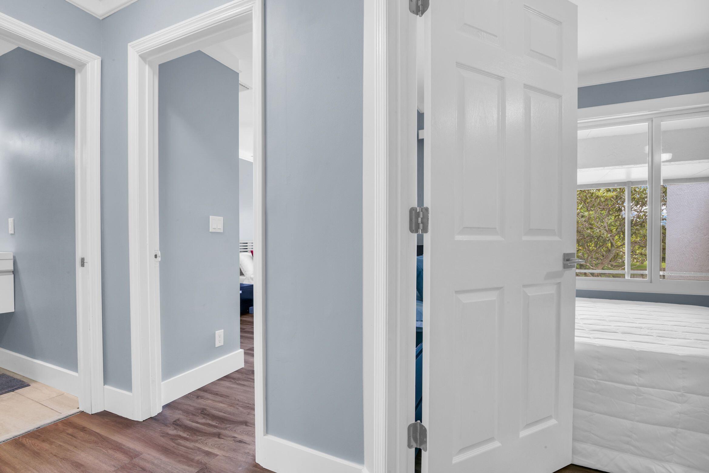 6773 Boca Pines Trail, Unit D Boca Raton, FL 33433 - Photo 33 of 47 Hallway