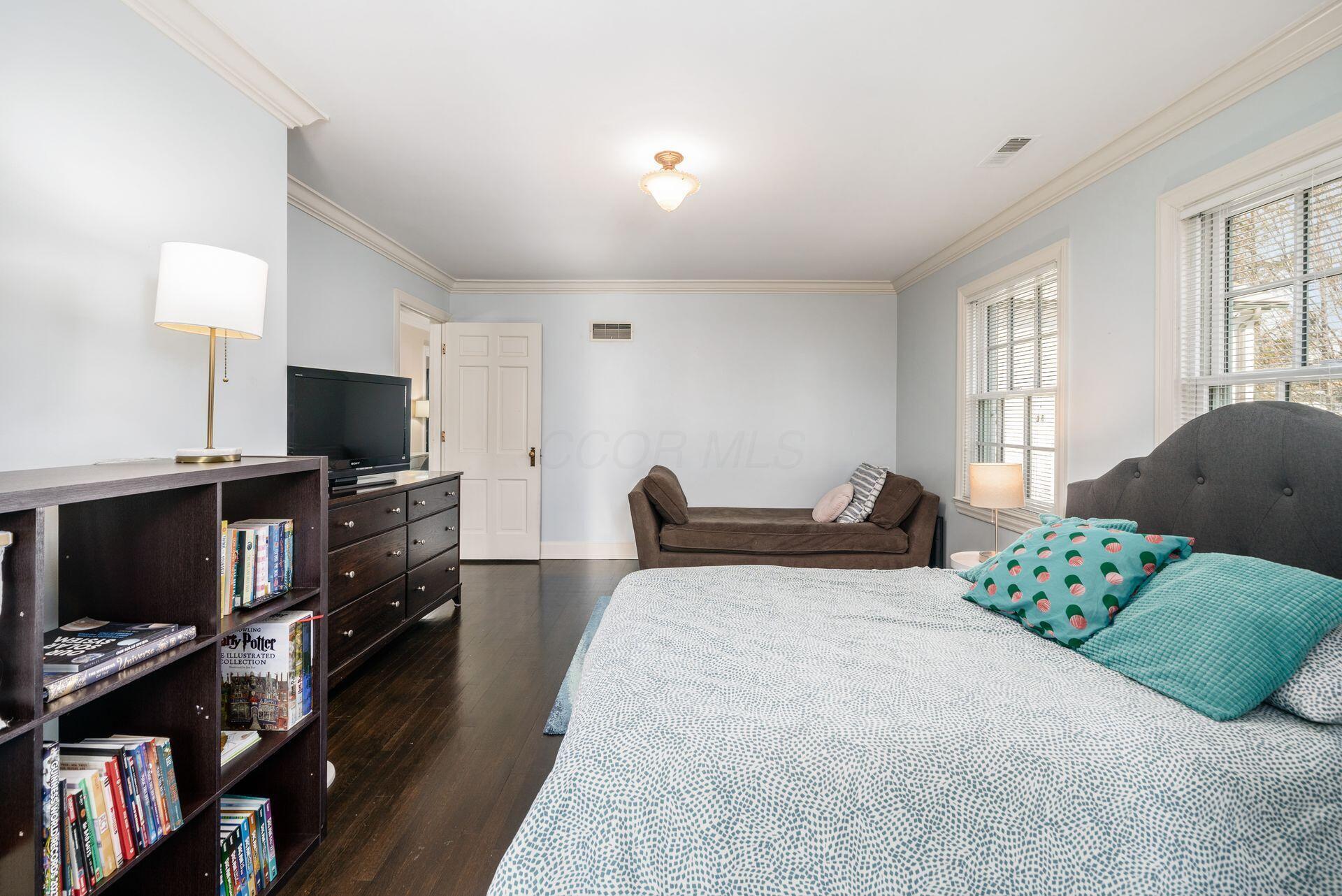 250 Ashbourne Road Bexley, OH 43209 - Photo 47 of 73 Fourth Bedroom