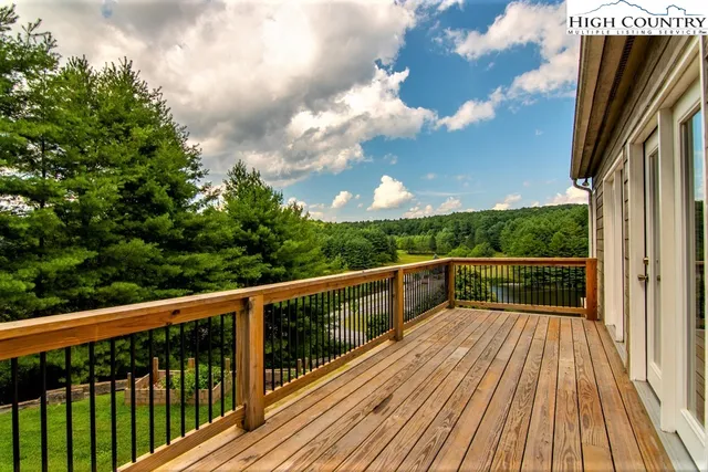 $267,500 | 30 Village Road, Unit 103, Glade Valley, NC 28627