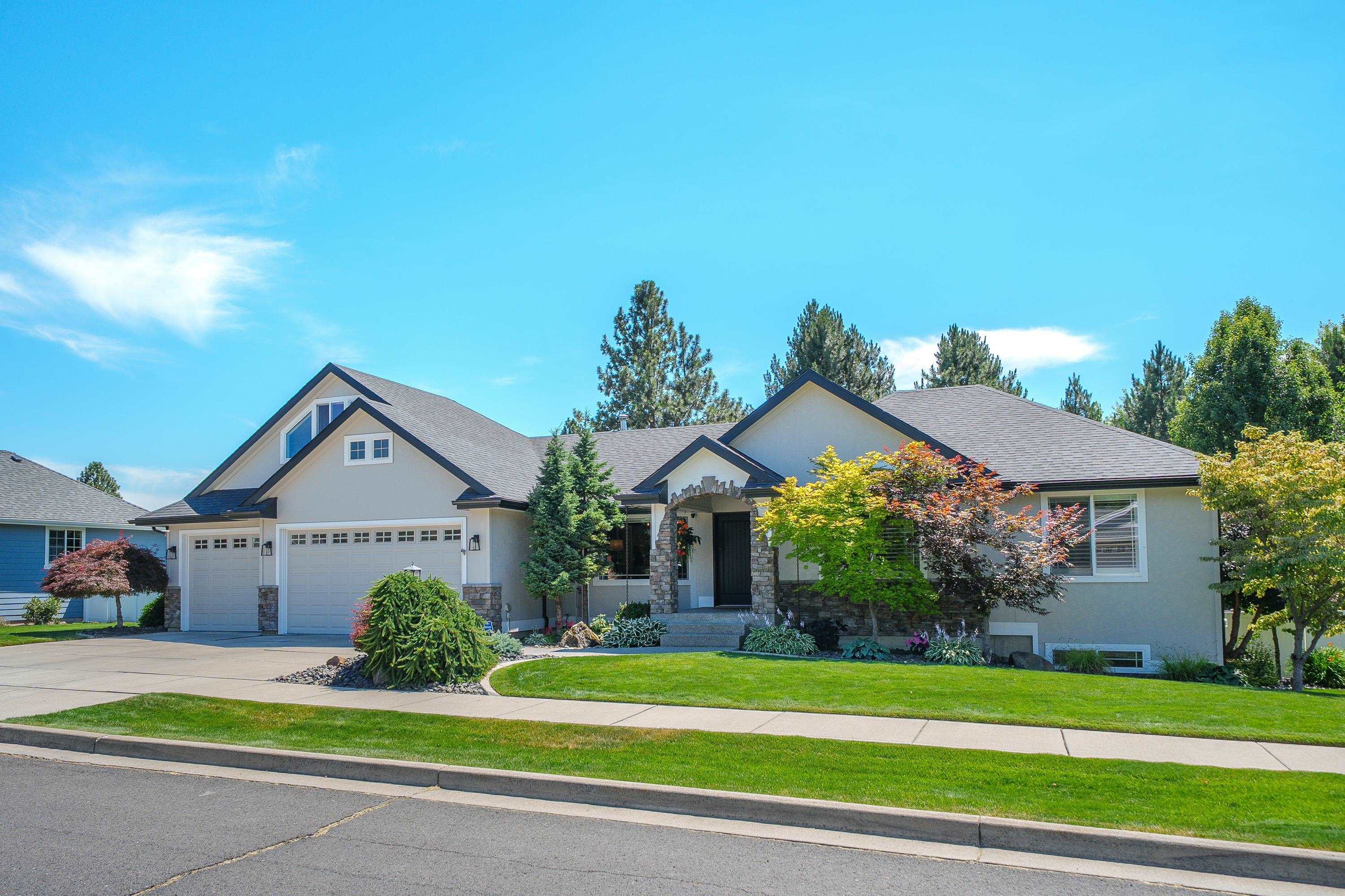 2405 West Stratton Avenue Spokane, WA 99208 - Photo 1 of 47