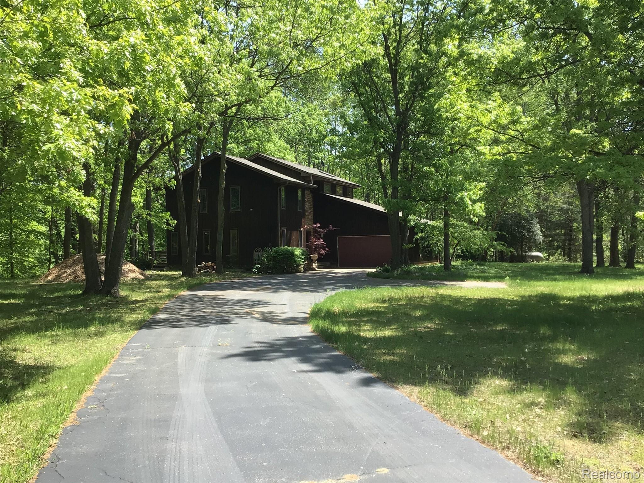 3145 Levalley Road Columbiaville, MI 48421 - Photo 2 of 79 Front from drive 1.jpg