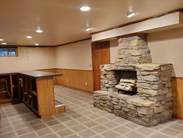 $267,900 | W8643 Adams Beach Drive, Clintonville, WI 54929