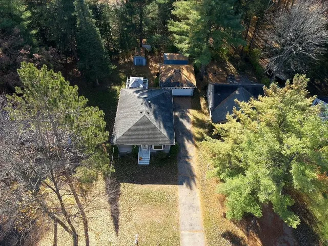 $267,900 | W8643 Adams Beach Drive, Clintonville, WI 54929