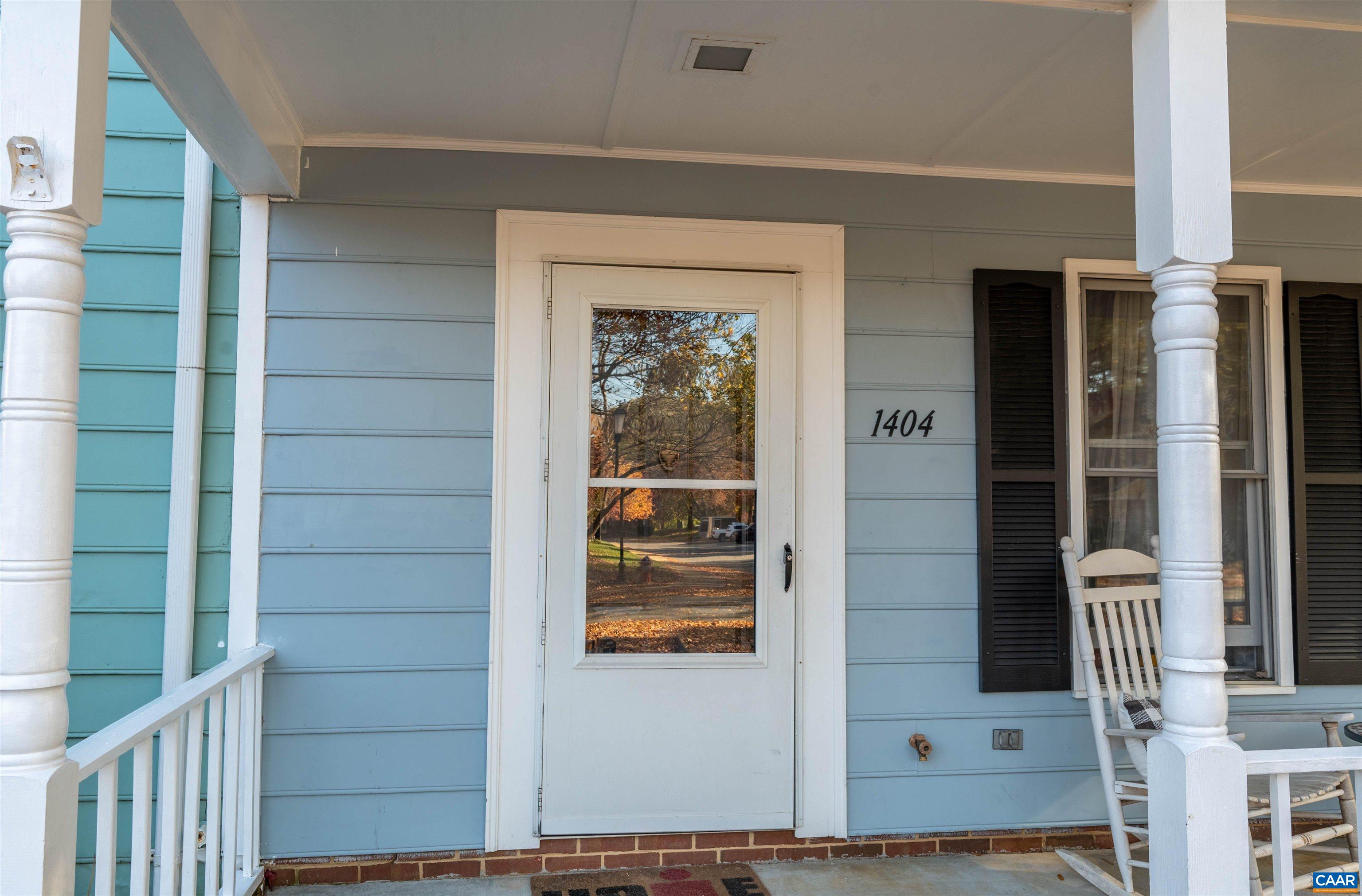 1404 Minor Ridge Court Charlottesville, VA 22901 - Photo 4 of 34