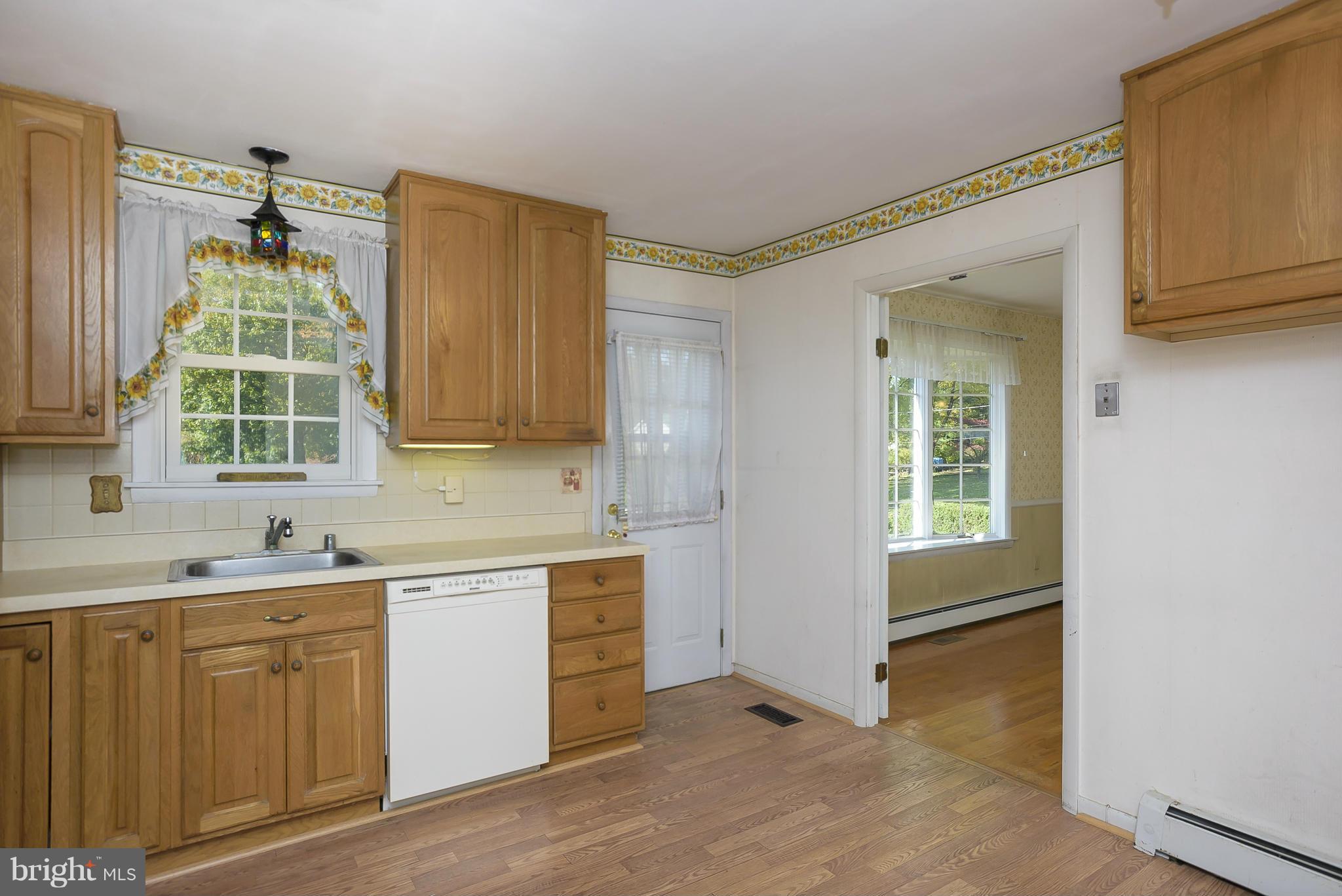 3126 Brookmede Road Ellicott City, MD 21042 - Photo 9 of 30 Kitchen
