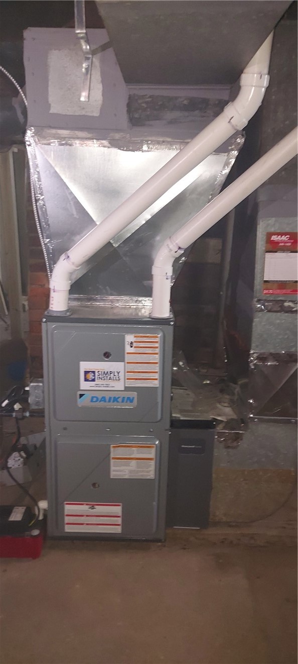 85 Eiffel Place Rochester, NY 14621 - Photo 6 of 9