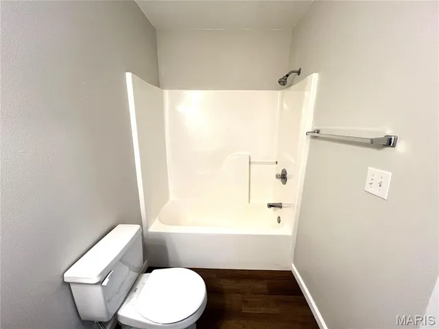 $995 | 6702 Willow Place, Godfrey, IL 62035