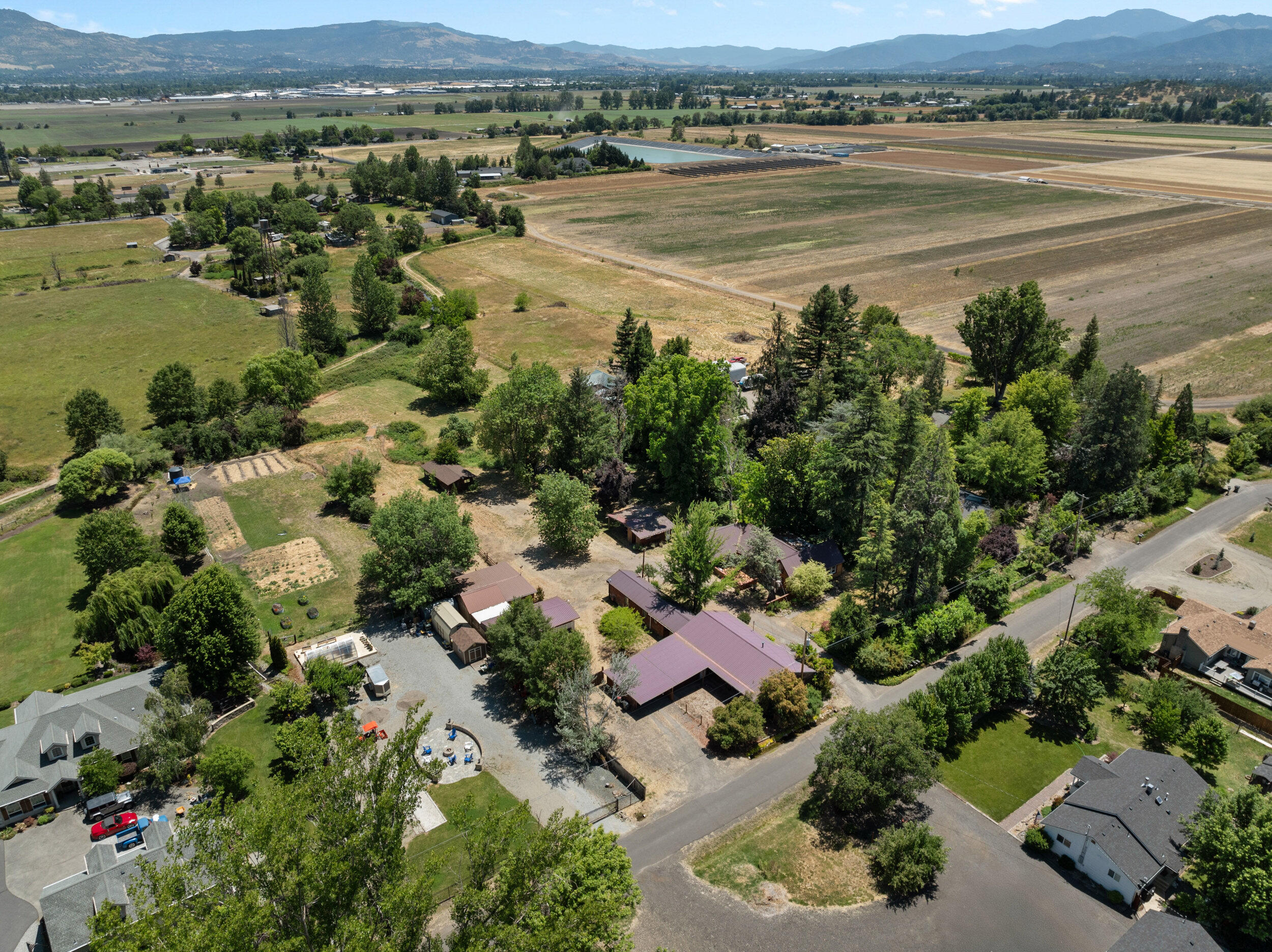 2958 Freeland Road Central Point, OR 97502 - Photo 58 of 84 2958 freeland rd, central point-dr-01