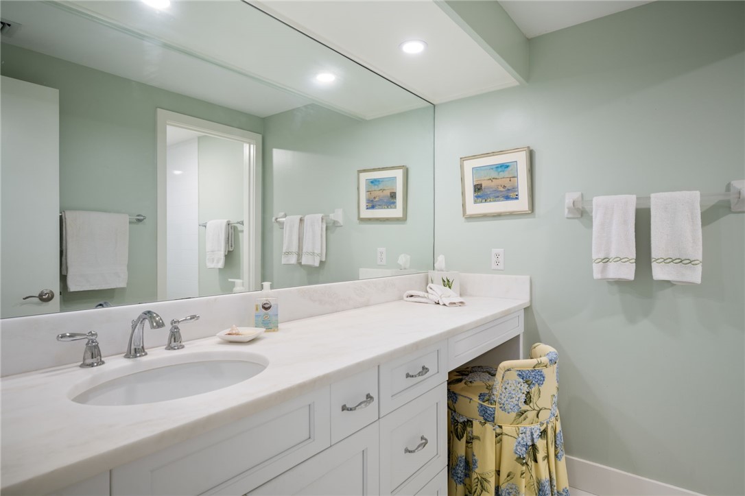 901 Bay Road, Unit 103 Vero Beach, FL 32963 - Photo 20 of 36