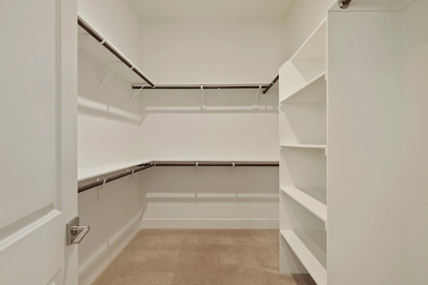 3040 Carrousel Street Lodi, CA 95242 - Photo 32 of 46