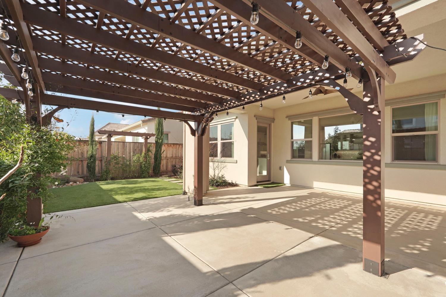 3040 Carrousel Street Lodi, CA 95242 - Photo 34 of 46