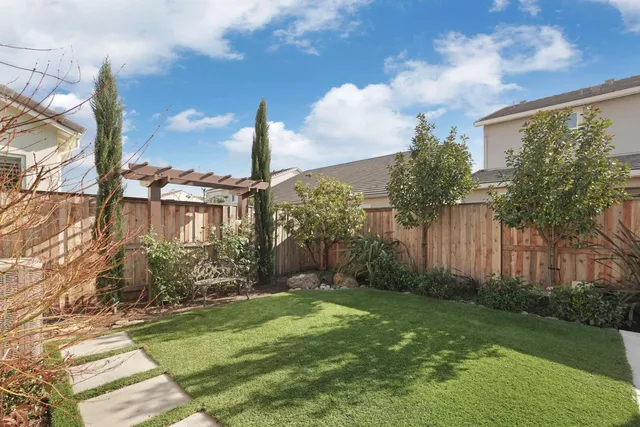 $835,000 | 3040 Carrousel Street, Lodi, CA 95242