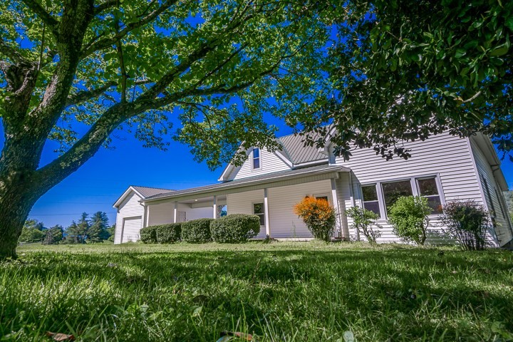 2564 Free State Road Gainesboro, TN 38562 - Photo 2 of 25