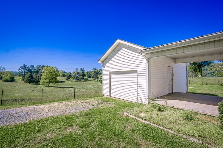 2564 Free State Road Gainesboro, TN 38562 - Photo 5 of 25