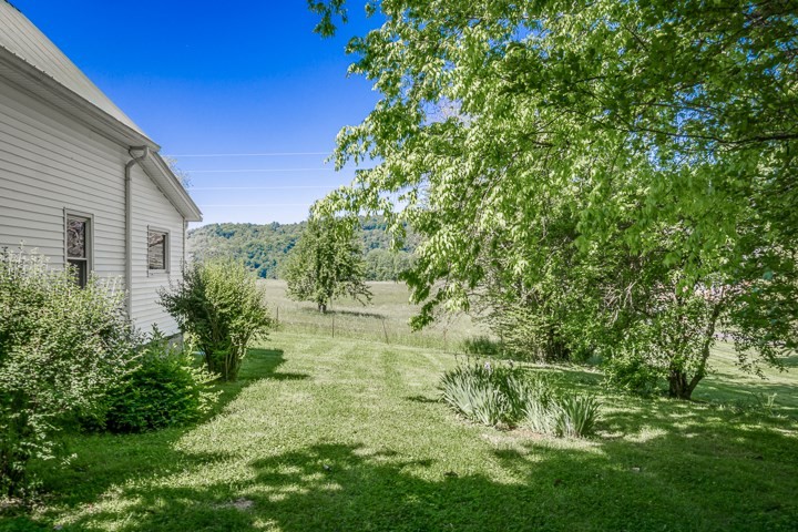 2564 Free State Road Gainesboro, TN 38562 - Photo 7 of 25