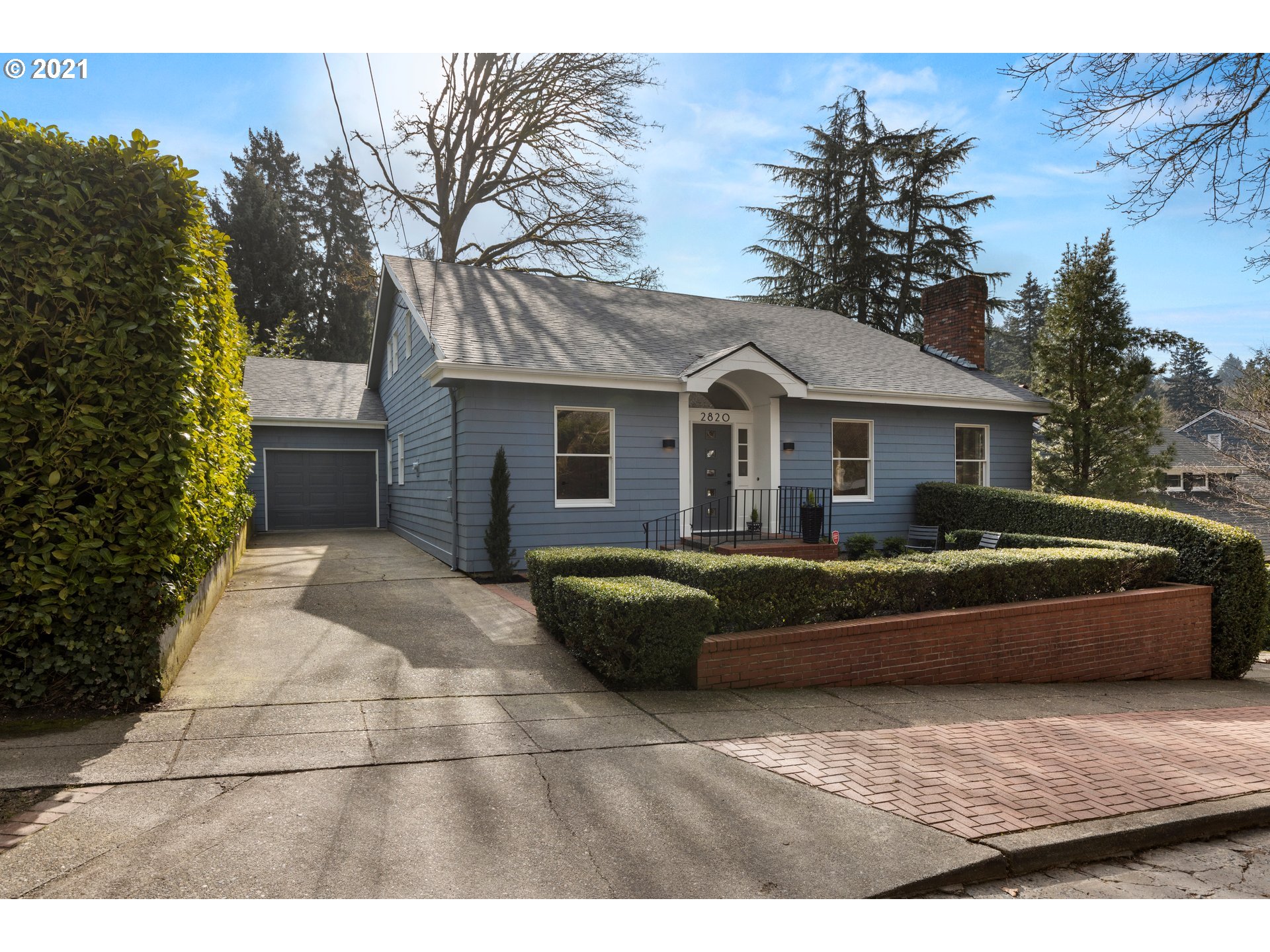 2820 Southwest Fern Street Portland, OR 97201 - Photo 1 of 32 Gallery Image 1