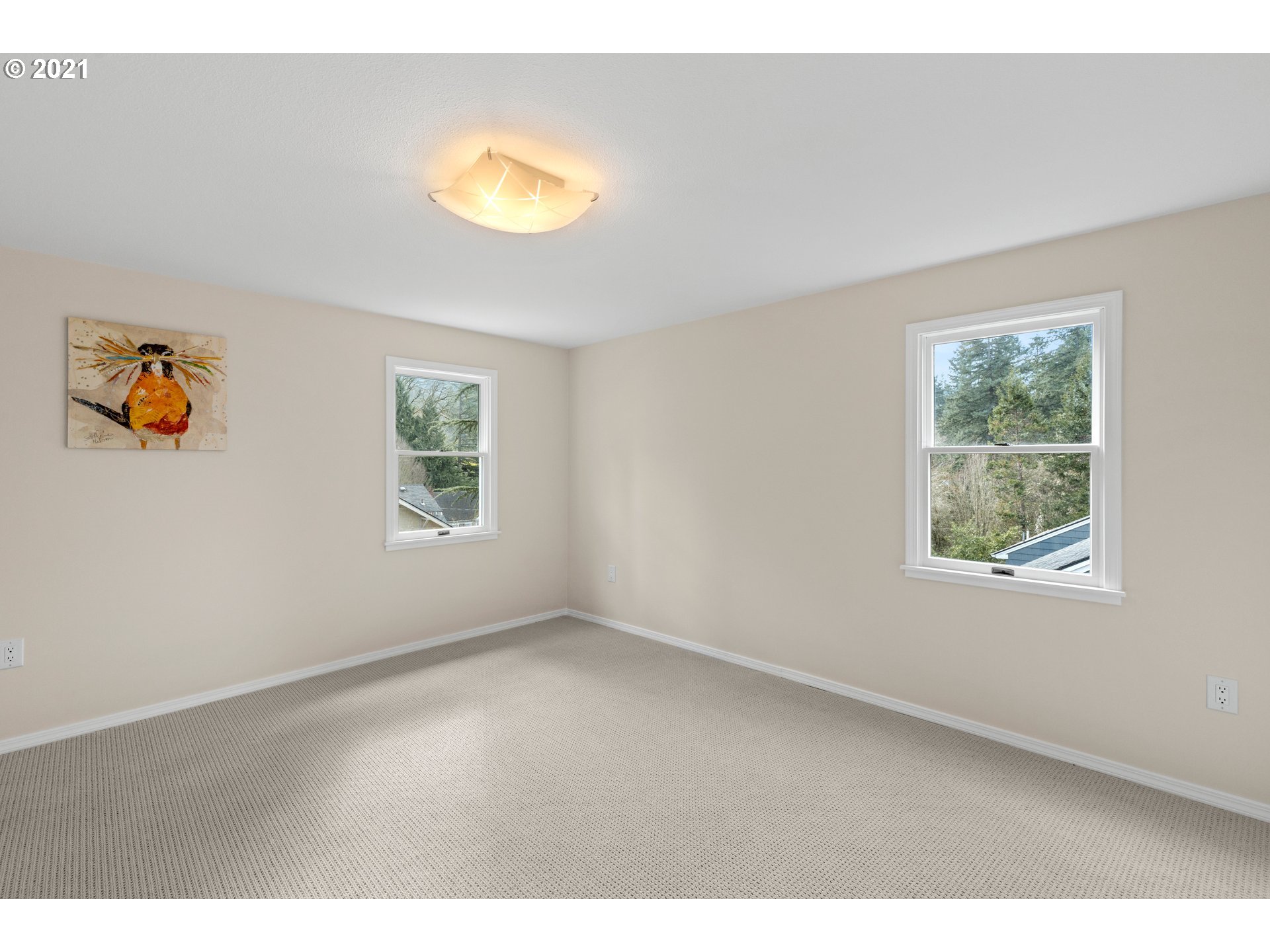 2820 Southwest Fern Street Portland, OR 97201 - Photo 22 of 32 Bedroom