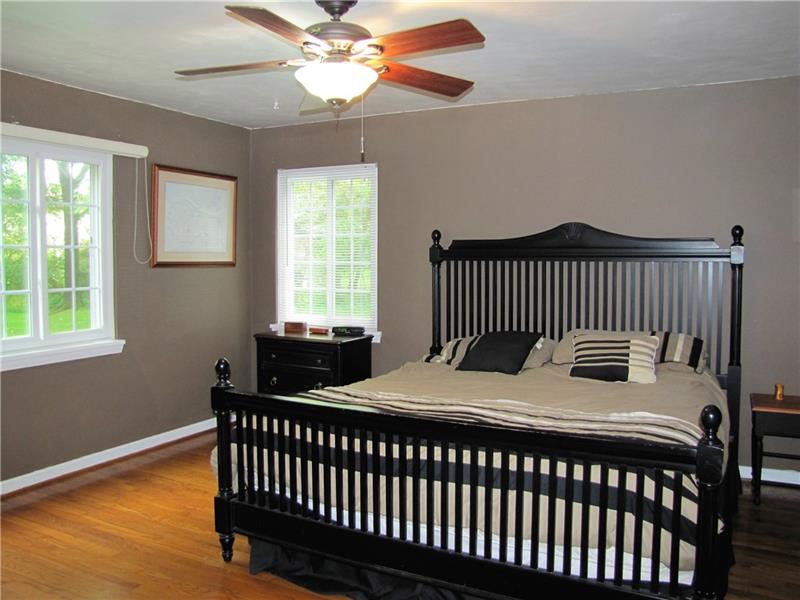 1940 Wallace Road Allison Park, PA 15101 - Photo 9 of 21 FIRST FLOOR MASTER