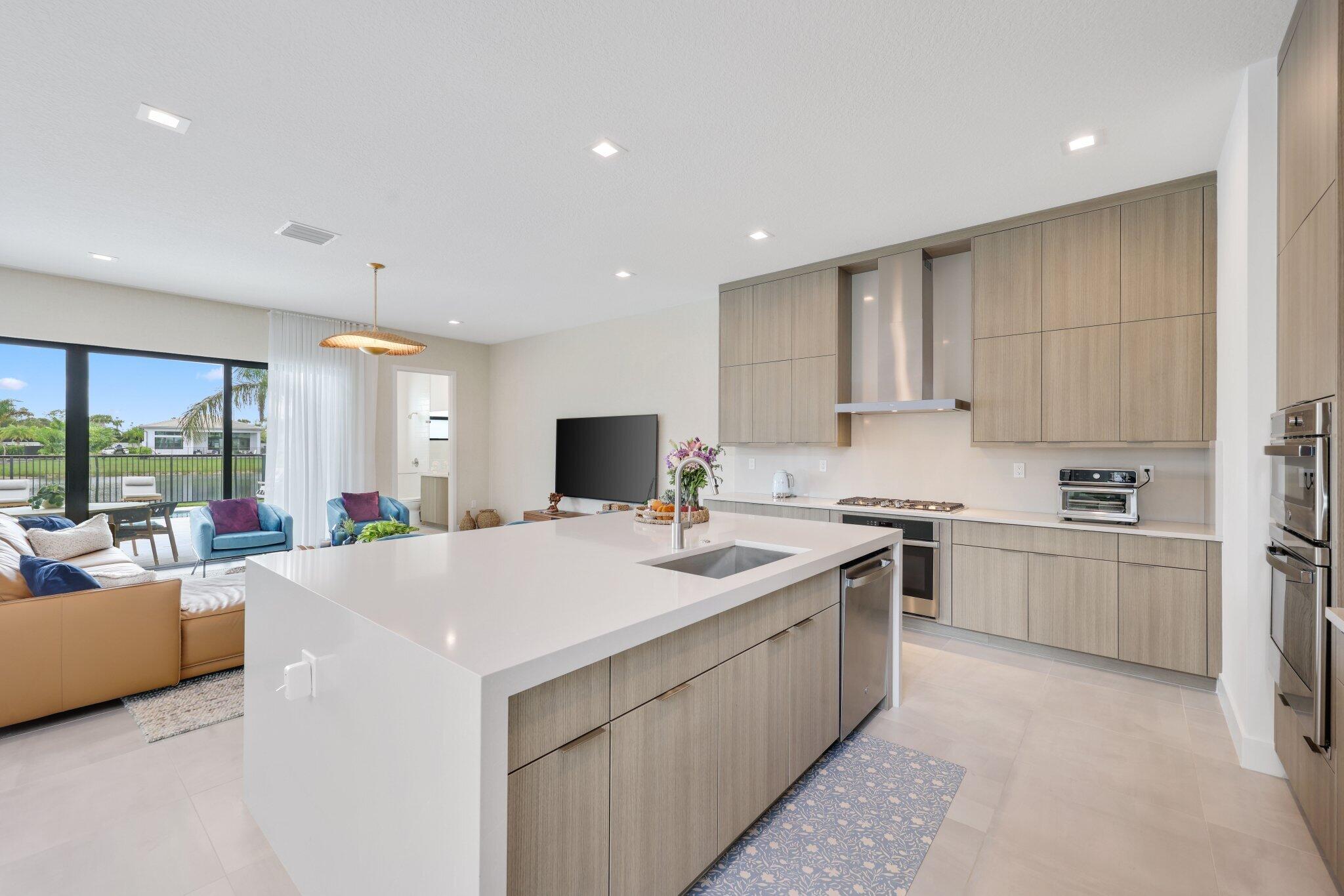 9682 Juniper Bay Avenue Boca Raton, FL 33434 - Photo 18 of 105 9682 Juniper Bay Ave - 15.jpg-SMALL