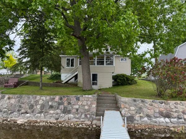 $379,900 | 734 North Hawley Drive, Coldwater, MI 49036