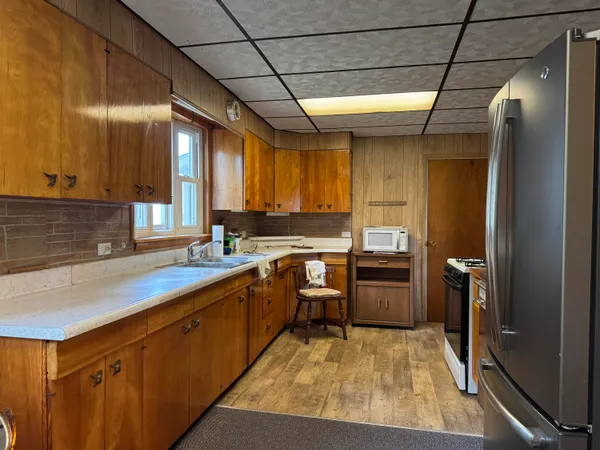$379,900 | 734 North Hawley Drive, Coldwater, MI 49036