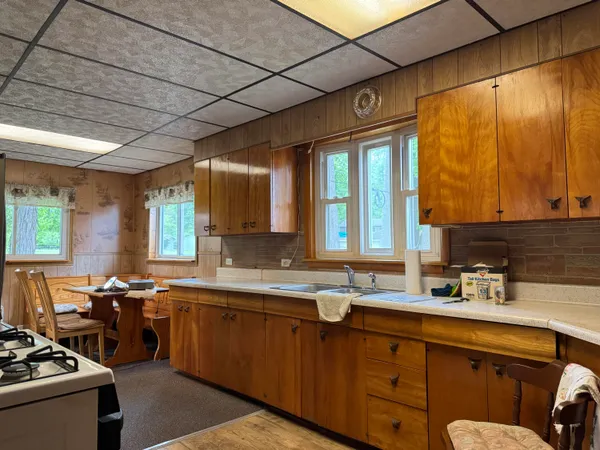 $379,900 | 734 North Hawley Drive, Coldwater, MI 49036
