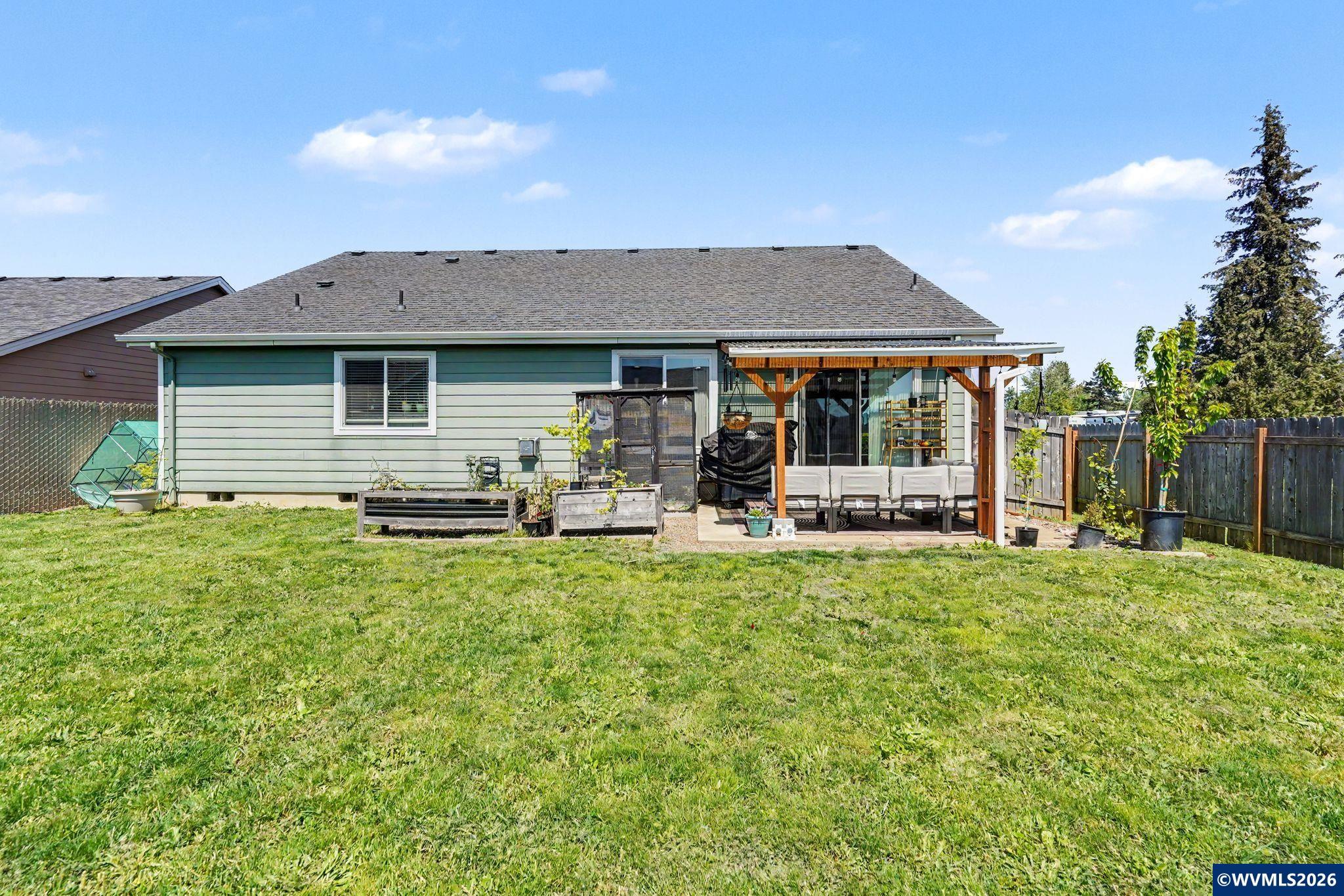 179 Northwest Card Avenue Dallas, OR 97338 - Photo 33 of 35