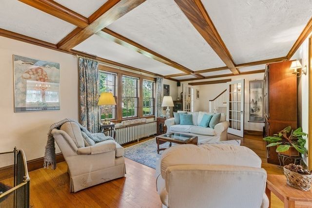 $1,210,000 | 10 Lindbergh Avenue, Newton, MA 02465