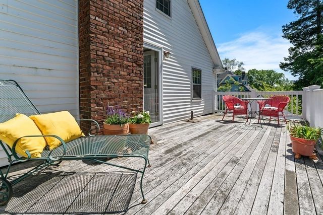 $1,210,000 | 10 Lindbergh Avenue, Newton, MA 02465