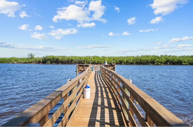 $558,000 | 5065 Southeast Orange Street, Stuart, FL 34997