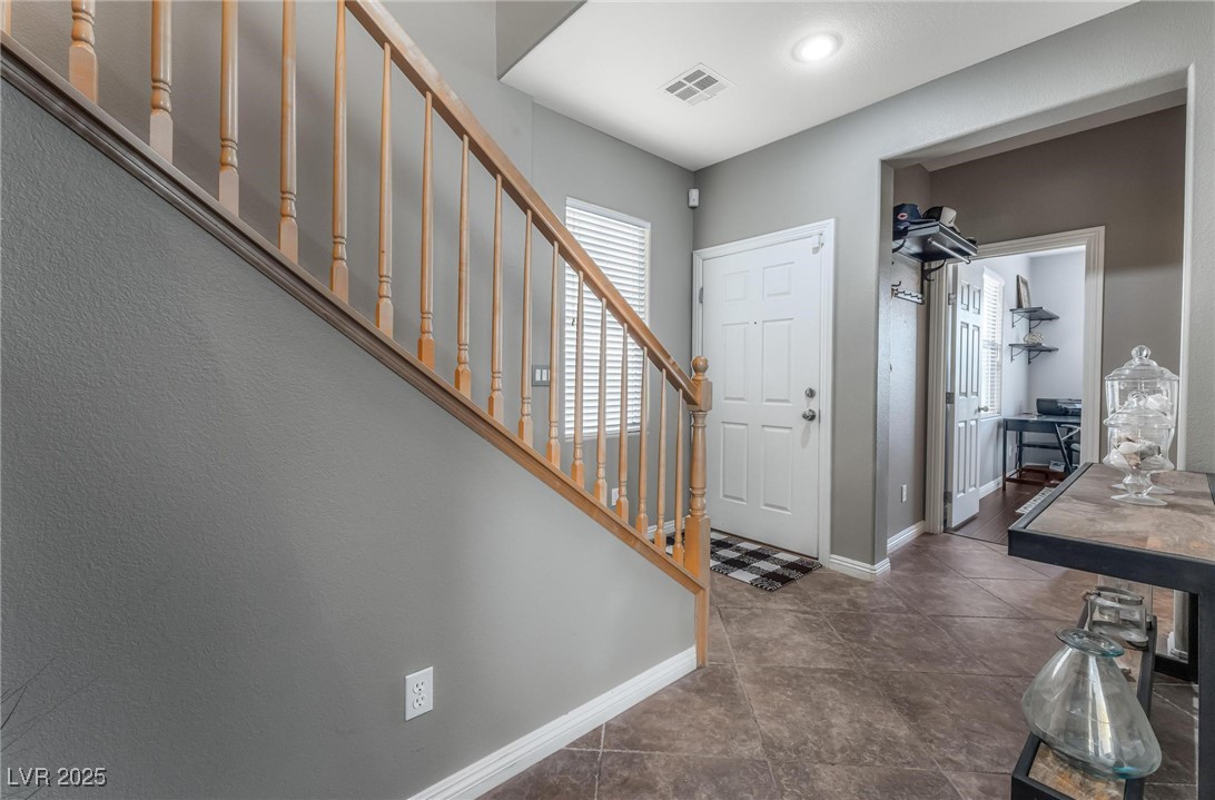 2765 Rochester Run Avenue Henderson, NV 89052 - Photo 6 of 40 Gallery Image 6