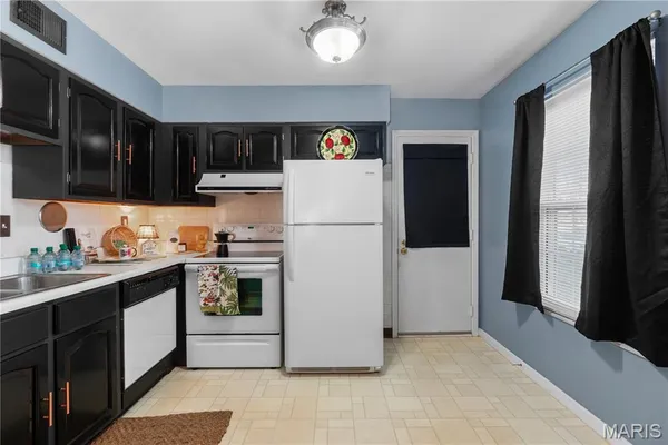 $111,000 | 1673 Mayenne Court, Unit D, St. Louis, MO 63125