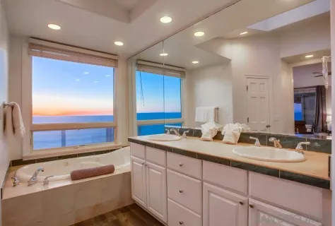 $5,700,000 | 510 Neptune Avenue, Encinitas, CA 92024