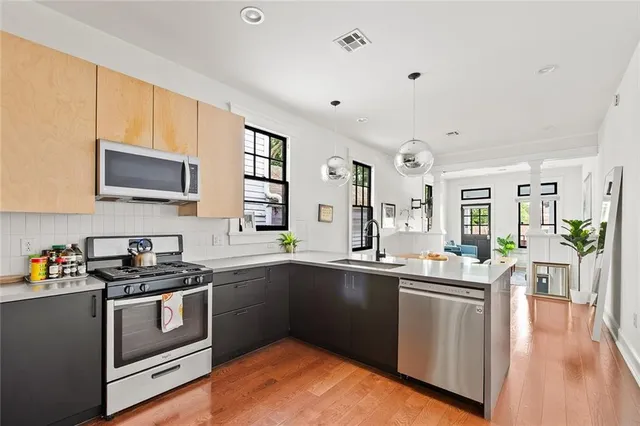 $625,000 | 1039-41 Poland Avenue, New Orleans, LA 70117