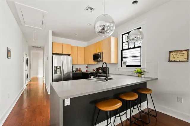 $625,000 | 1039-41 Poland Avenue, New Orleans, LA 70117