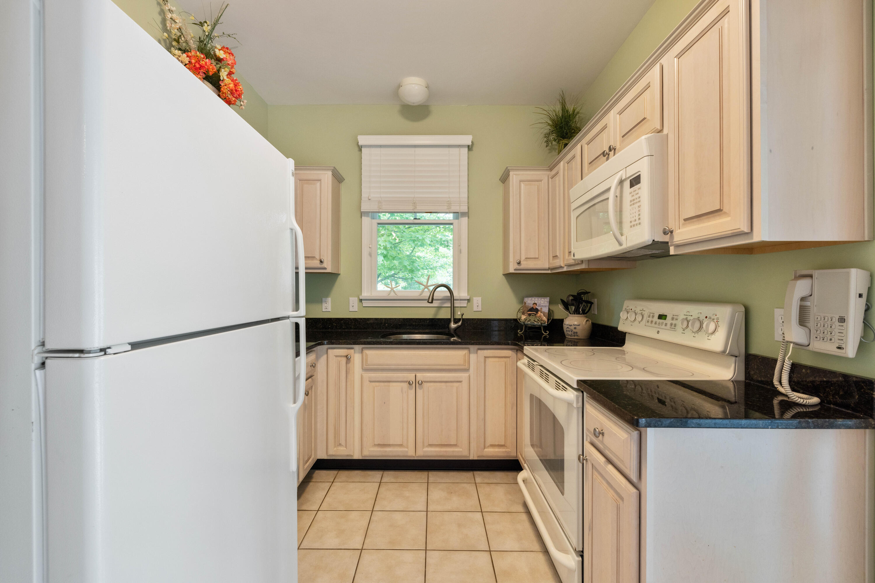 454 Post Road, Unit 250 Wells, ME 04090 - Photo 13 of 35 3G0A4810
