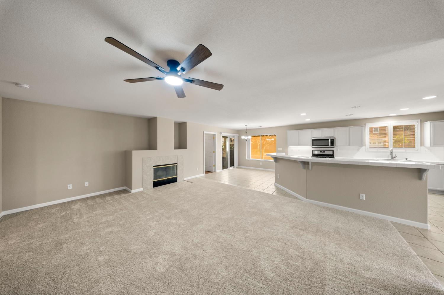 2005 Floral Court Modesto, CA 95356 - Photo 16 of 32