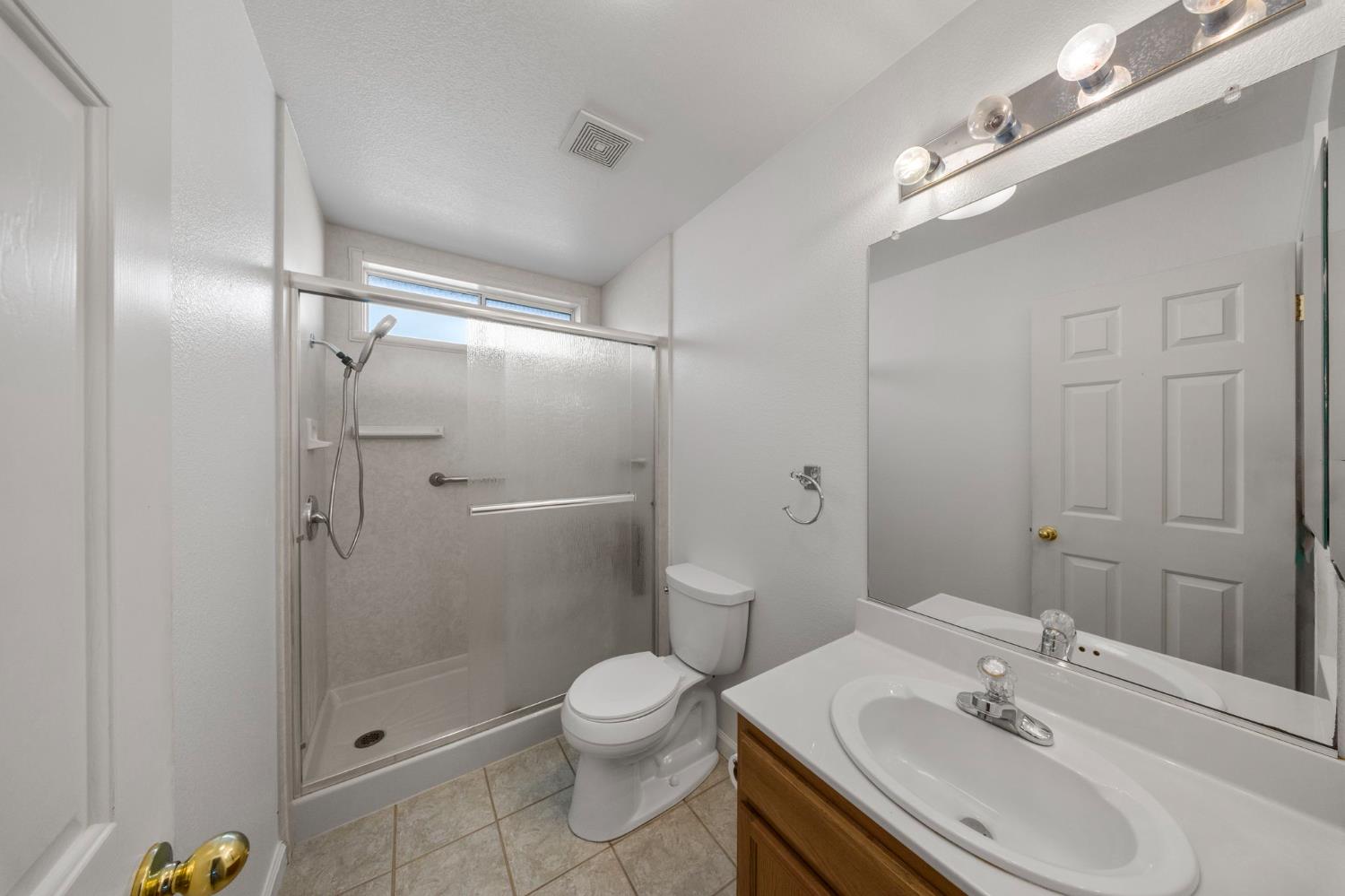 2005 Floral Court Modesto, CA 95356 - Photo 23 of 32